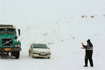شدت بارش برف و کولاک، محور قوچان به درگز را مسدود کرد