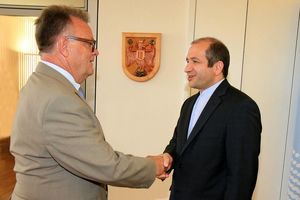 دیدار سفیر جمهوری اسلامی ایران از استان بورگن لند اتریش