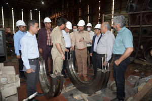 بازدید مدیران ارشد صنعت برق کشور از نیروگاه بخار بندرعباس