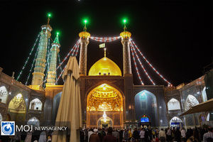 شب شعر «رواق هشتم» در سده لنجان برگزار شد