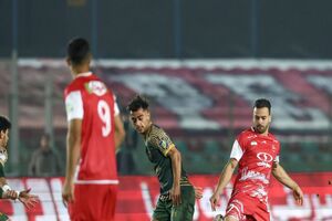 پرسپولیس سال جدید را با باخت شروع کرد / پرسپولیس 2 - شمس آذر 3