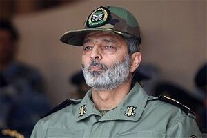 دشمن با لشکر رسانه‌ای قصد وارونه جلوه دادن حقایق را دارد
