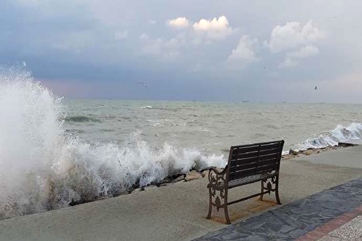 شدت باد در مناطق غربی