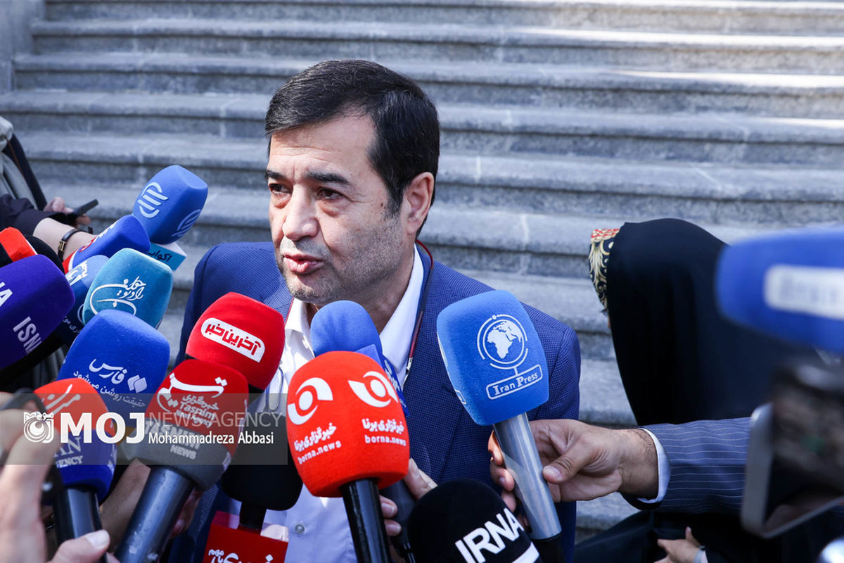 حاشیه جلسه هیات دولت - ۱۸مهر