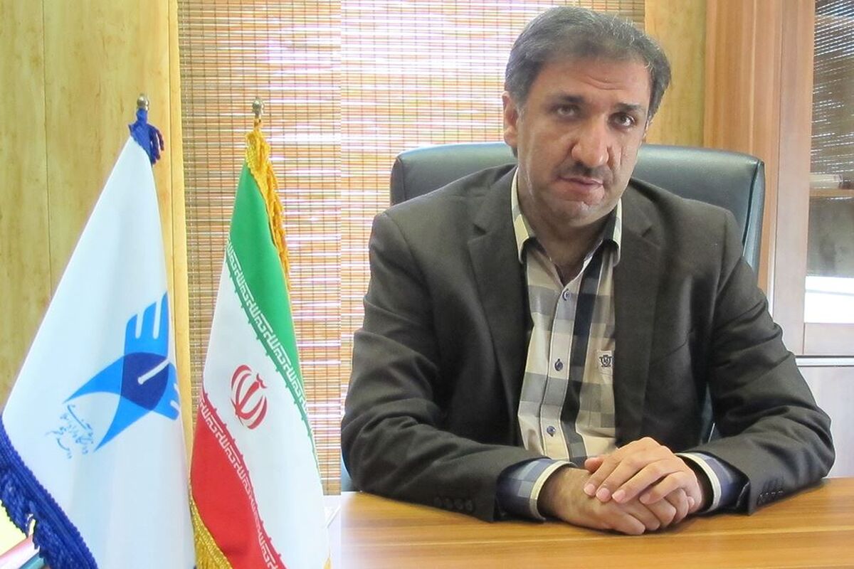 منصور آزاد