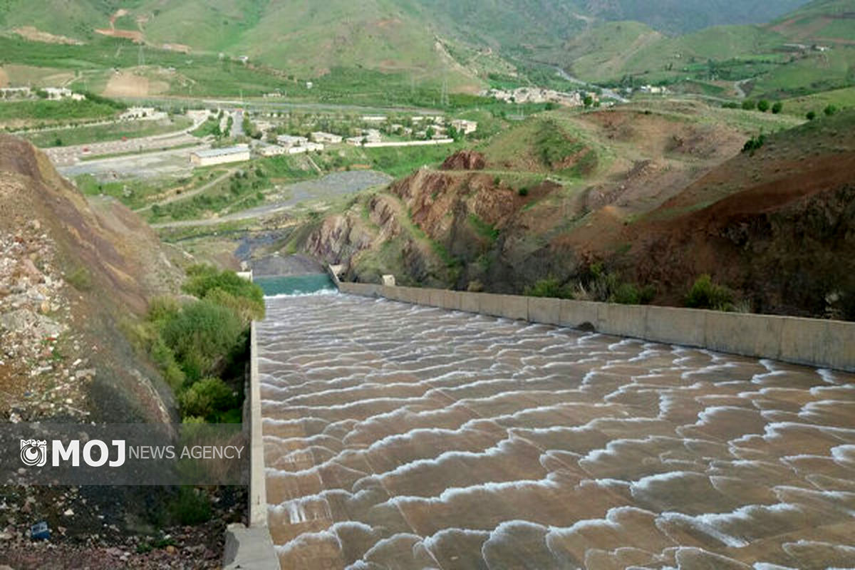 سد گاوشان در آستانه سرریز