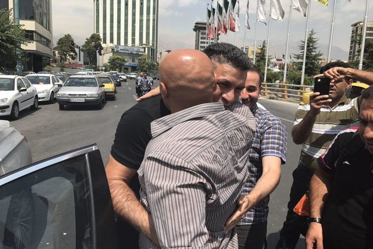 دایی و منصوریان