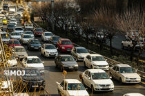 معابر و بزرگراه‌های تهران زیر بار ترافیک پرحجم و سنگین 