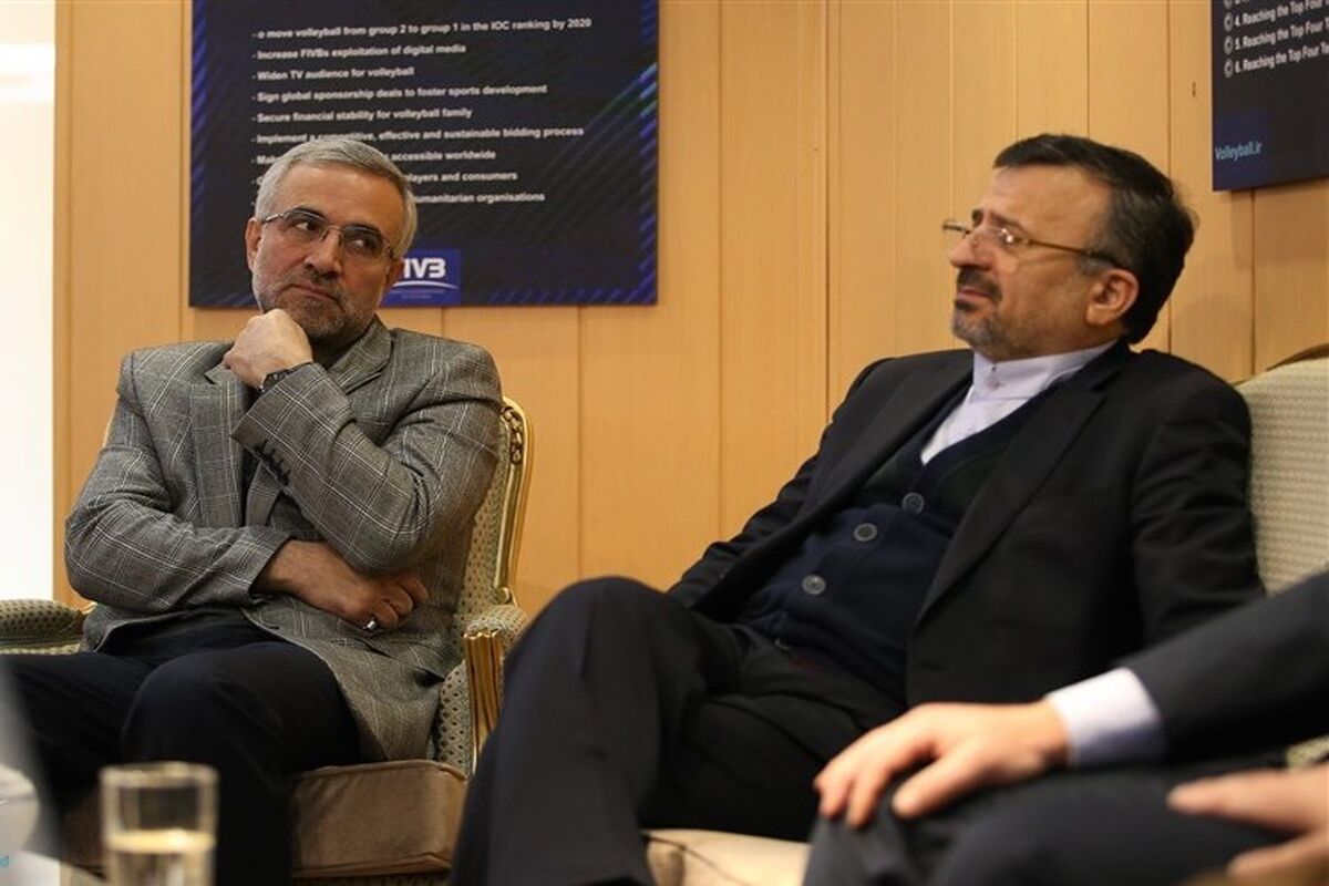 ضیایی و داور زنی