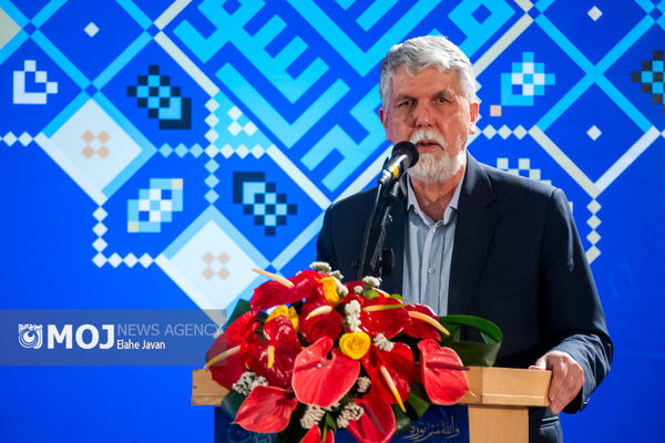 ایران ۱۴ قرن در پناه قرآن زیسته است