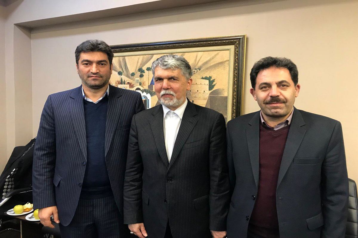 جلسه با وزیر فرهنگ وارشاد