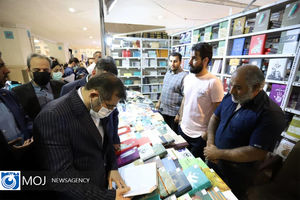 ساعت بازدید نمایشگاه کتاب تا ساعت ۲۱ تمدید شد