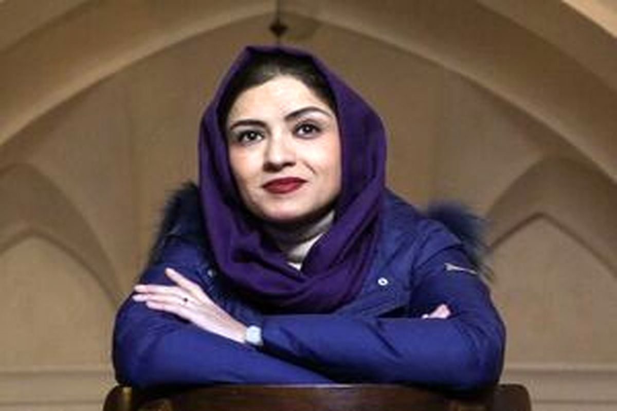 یلدا معیری عکاس مطبوعاتی 