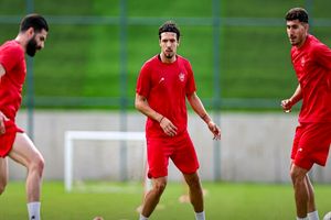 سرمربی پرسپولیس به بازیکنان 4 روز استراحت داد