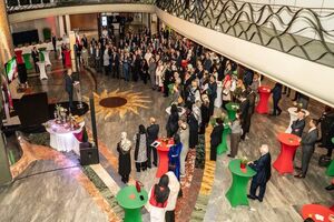 ایران با دفاع مقتدرانه، پایبند به دیپلماسی است