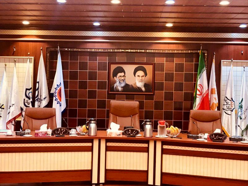 سالاری استغفا داد، رفیعی تمایلی برای حضور ندارد