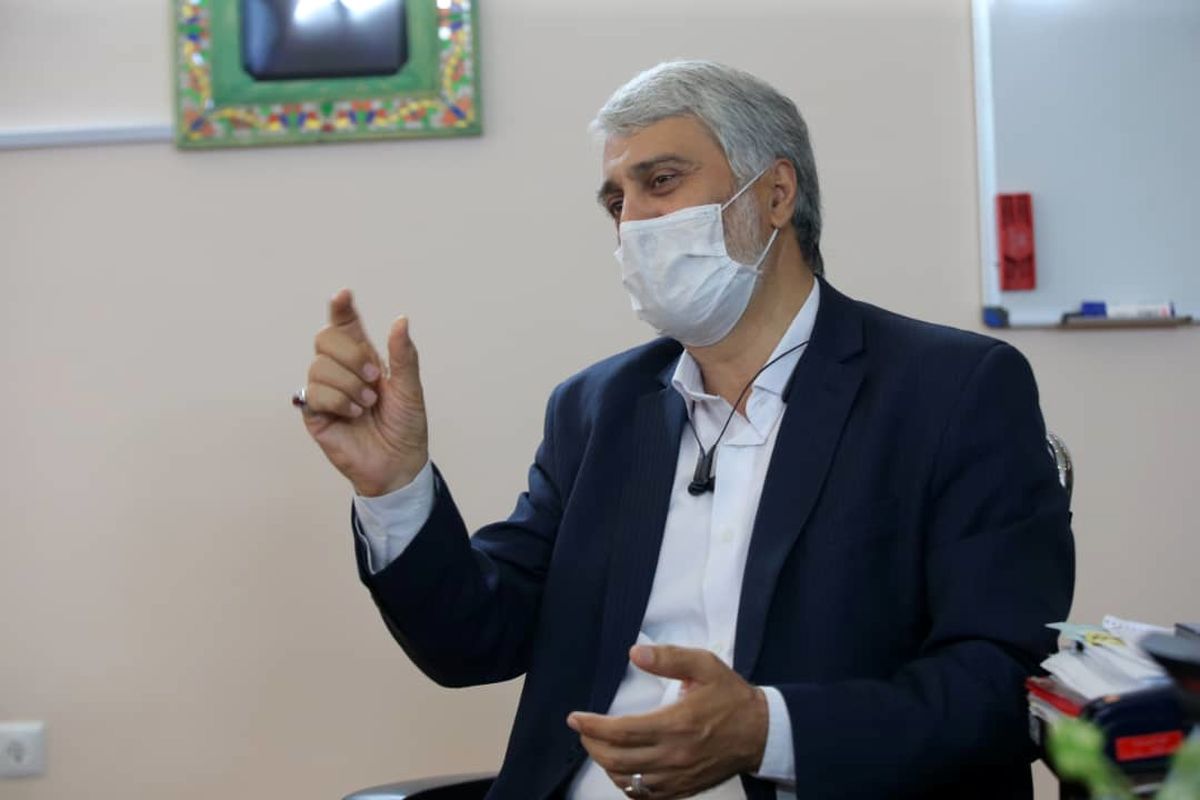 همایون یزدان پناه