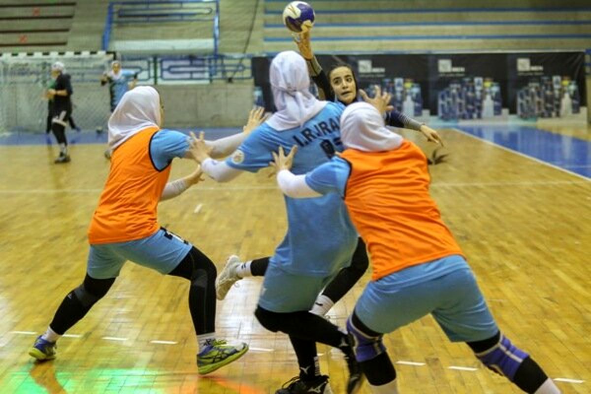 ورزش بانوان