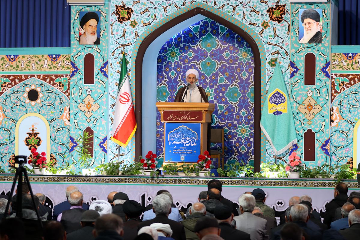 آیت الله لائینی امام جمعه ساری