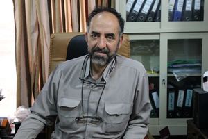 گله یک راوی دفاع مقدس از مسعود ده نمکی/ همچنان پای انقلاب می مانیم