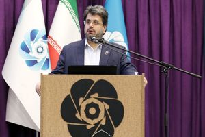 برای بالندگی باید خود را وقف اصفهان کنیم