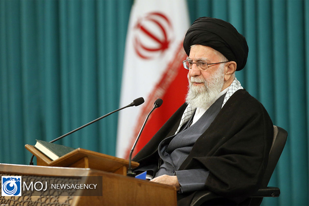 محفل انس با قرآن کریم در اولین روز ماه مبارک رمضان با حضور رهبر انقلاب