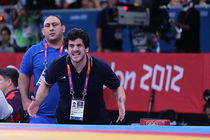 پیشنهاد به خادم برای قبول سرمربیگری در حضور وزیر ورزش