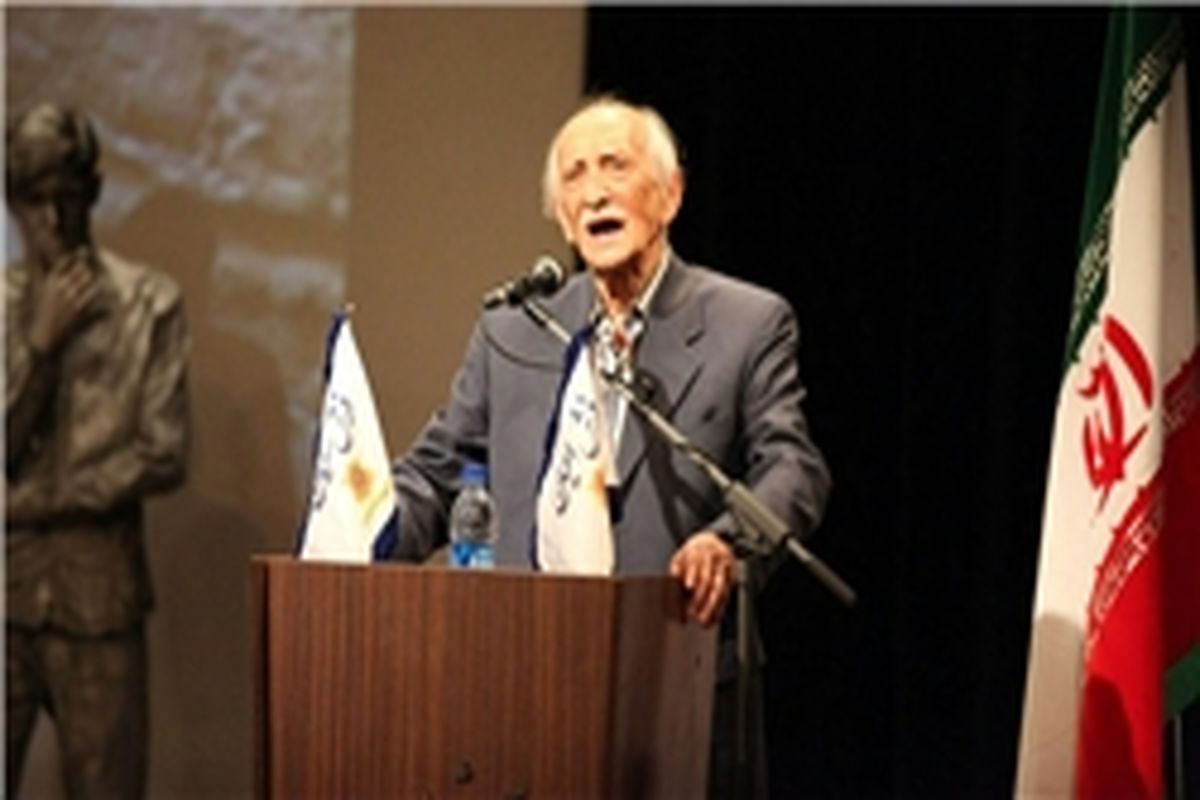 داریوش اسدزاده