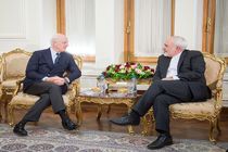  دیدار ظریف و نماینده سازمان ملل در امور سوریه در حاشیه اجلاس امنیتی مونیخ