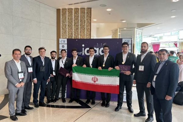 پیام تبریک وزیر دفاع به قهرمانان المپیاد جهانی نجوم و اخترفیزیک ۲۰۲۵