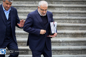 هیچ برنامه‌ای برای افزایش قیمت بنزین نداریم/ بدهی واردات گاز از ترکمنستان تسویه شد