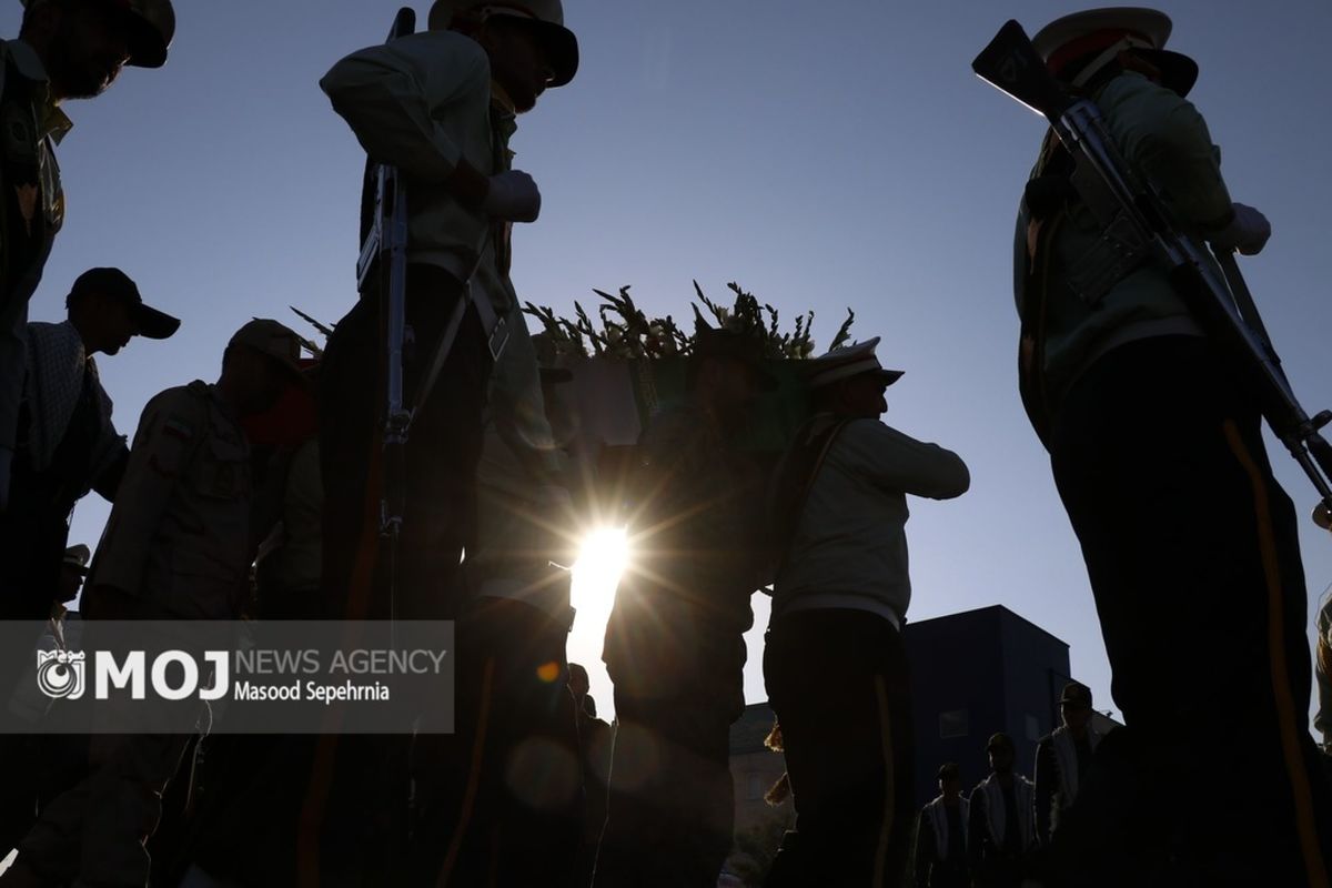 مراسم تشییع پیکر شهید بهمن مرندی