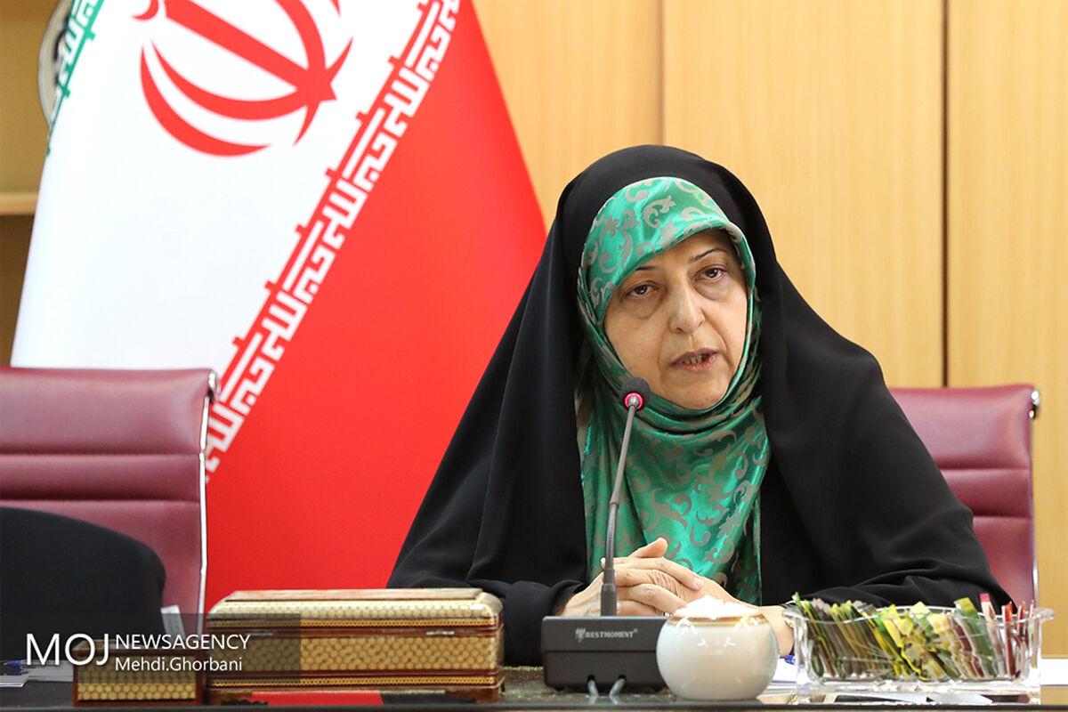 دیدار دختران حادثه آتش سوزی شین آبادی با معصومه ابتکار