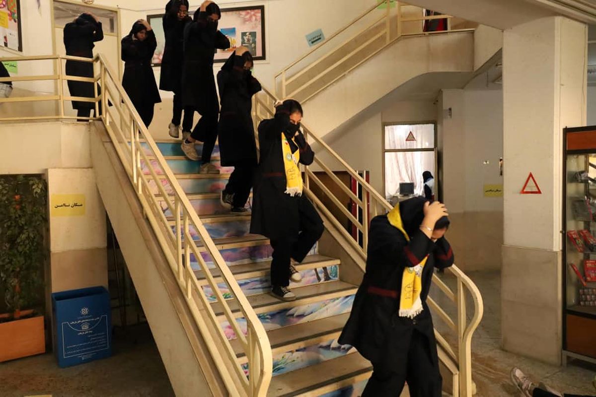 مانور زلزله 