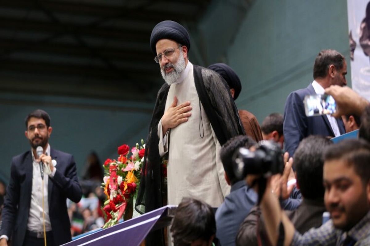 حضور رییس‌جمهور در اندیمشک 