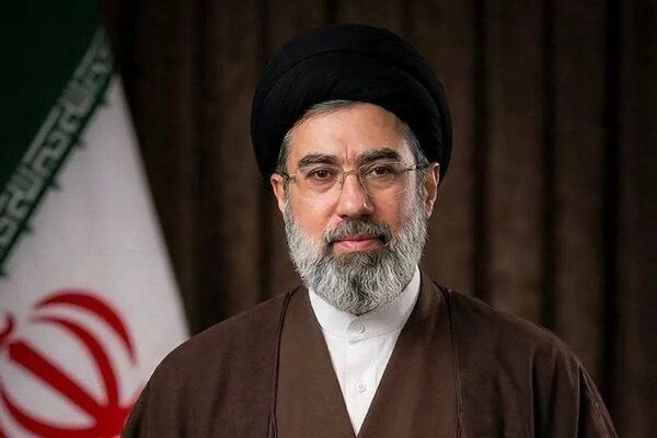 پیروزی انقلاب پایان دوران ضعف تحمیلی دشمن بر ارتش بود