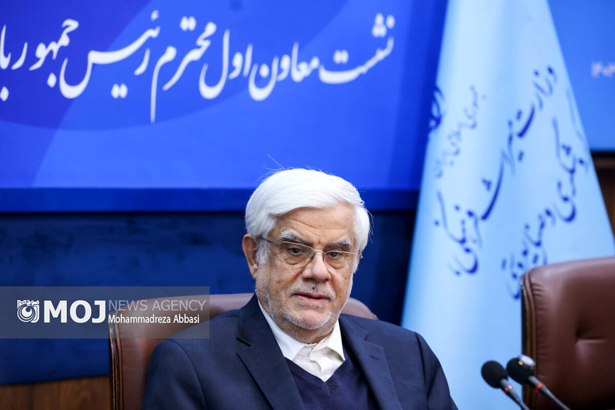نشست معاون اول رئیس جمهور با فعالان صنایع دستی