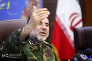 اگر کسی قادر به انجام کاری باشد، تهدید نمی کند