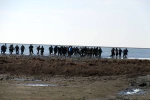 با هرگونه شکار و صید غیر مجاز، بدون اخذ پروانه شکار برخورد قانونی خواهد شد