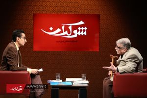 تعصب، دین را خراب می‌کند/ دموکراسی قلابی برای جامعه ضرر دارد/ آزادی بیش از حد جامعه را فلج می‌کند