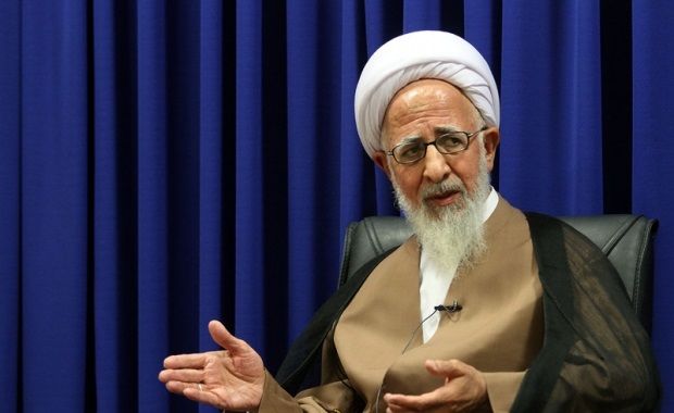 مومنین میتوانند ثلث سهمین مبارکین را به سیل زدگان پرداخت کنند