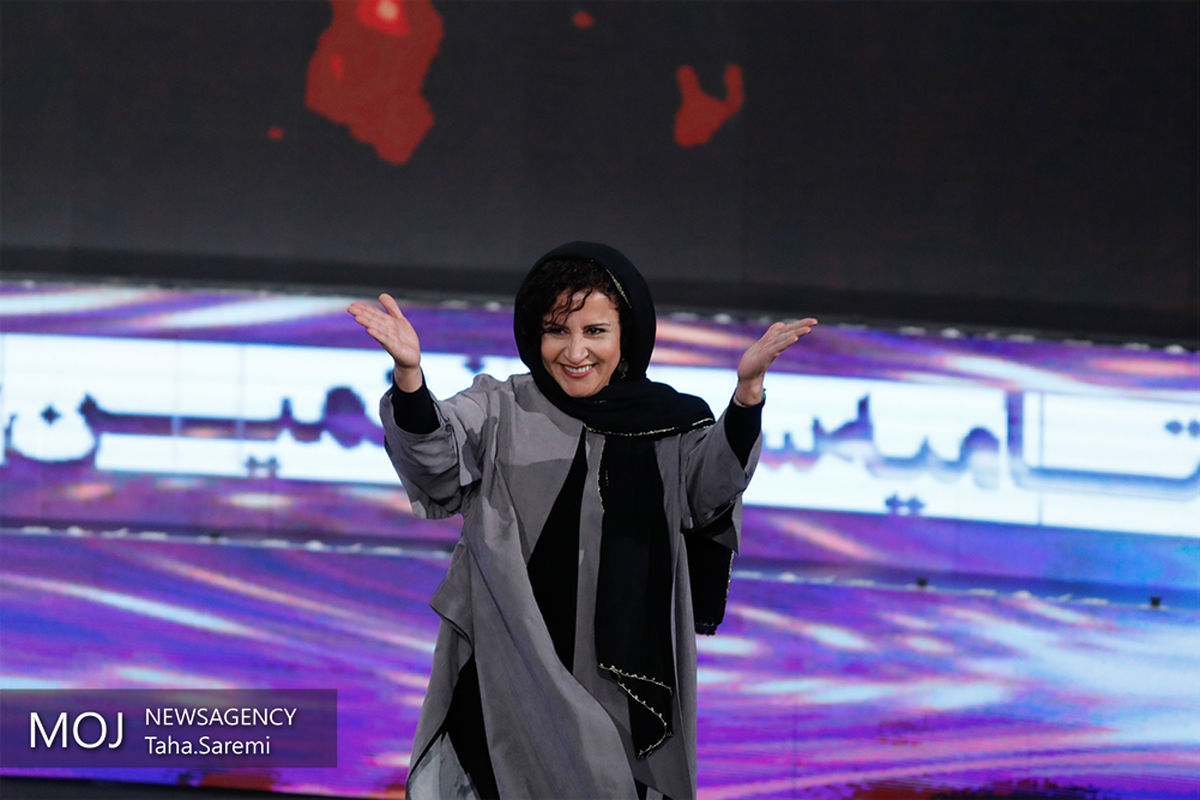 اختتامیه سی و هفتمین جشنواره فیلم فجر/فرشته صدر عرفایی