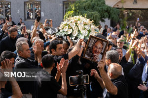 تشییع پیکر «ثمینه باغچه‌بان»