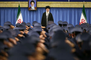 فرماندهان نهاجا با رهبر معظم انقلاب اسلامی دیدار می کنند