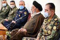 ارتش در کنار مردم زمینه پیروزی انقلاب را رقم زد