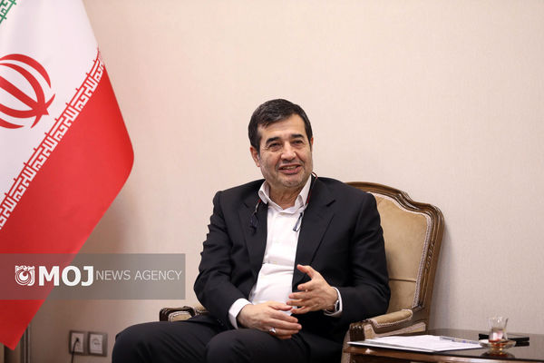 وزیر ورزش با قهرمانان فوتسال آسیا گفتگو کرد