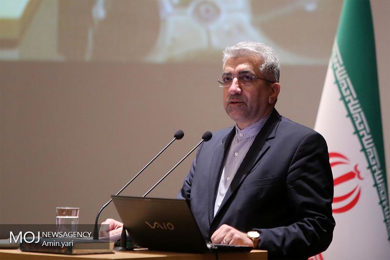 اگر آب بهعنوان یک کالا مطرح شود نباید از اعطای یارانه به آن ترسید