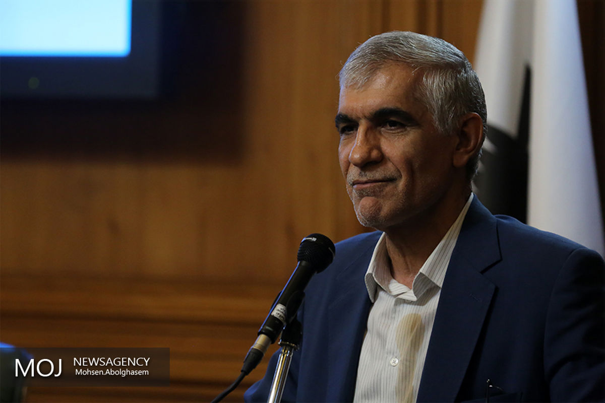 هشتاد و یکمین جلسه شورای شهر با حضور شهردار تهران