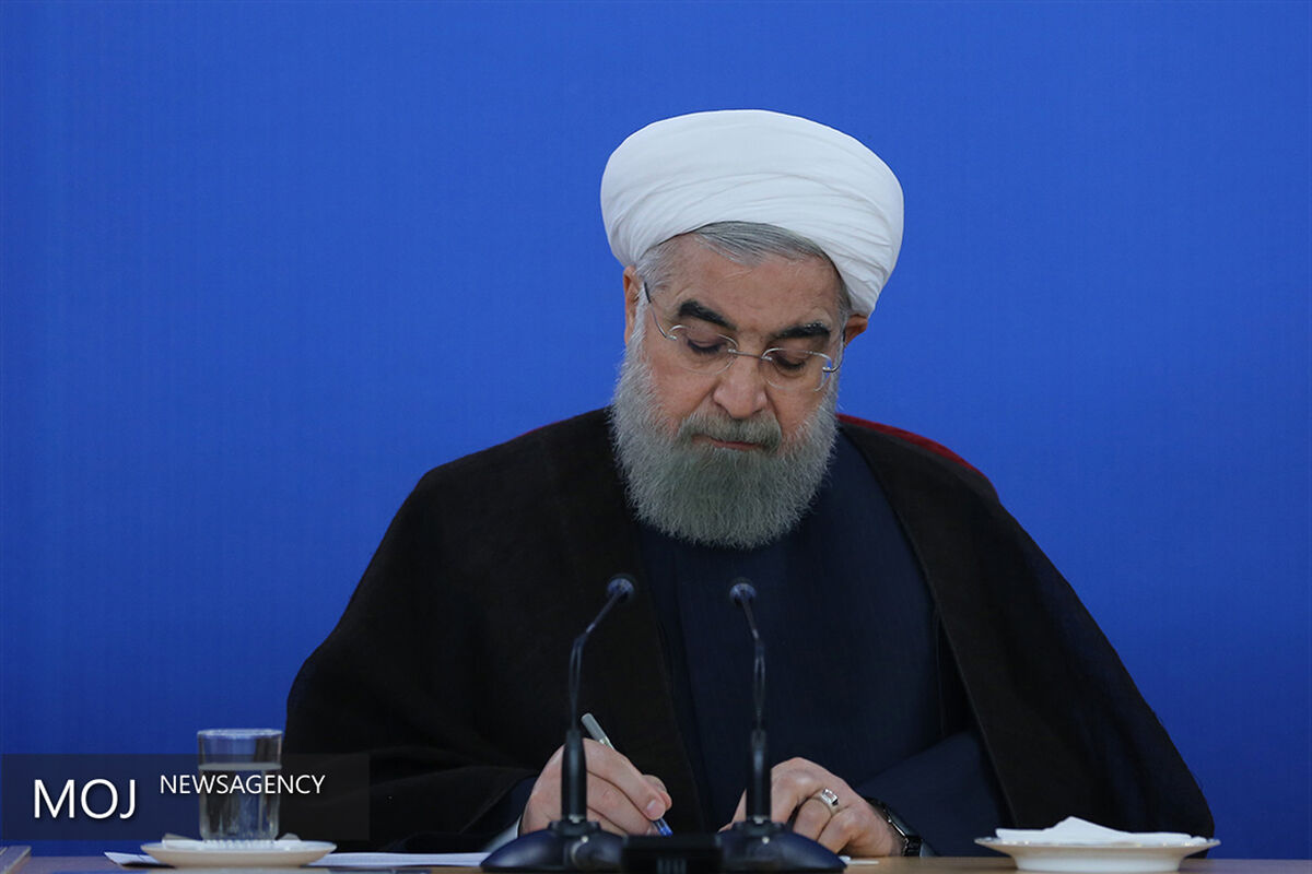 حسن روحانی یادداشت