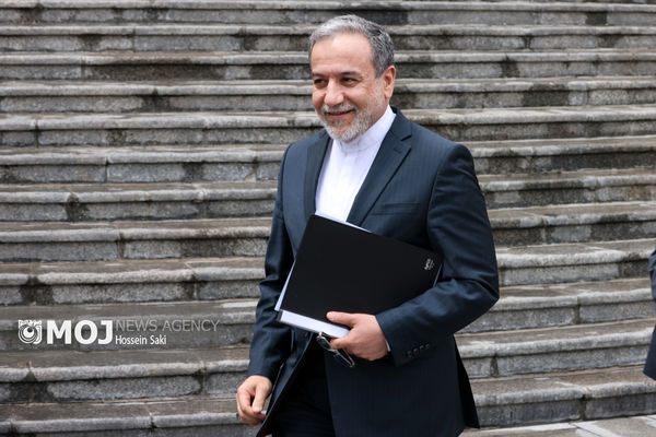 فردا عازم کشور لبنان هستم/شرایط مناسبی برای مذاکره با آمریکا نیست